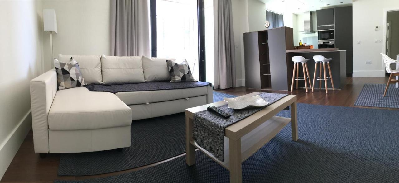 Luxurious Central Apartment With Pool Gibraltar Exterior photo